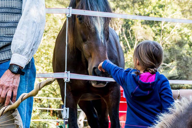 voices-of-sacred-earth-festival-2017-workshops-kids-creative-play